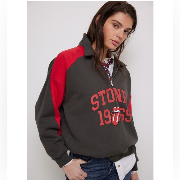 NWT CHASER ROLLING STONES 1969 QUARTER ZIP